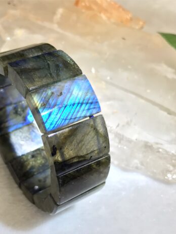 寬版拉長石藍綠暈多彩手排