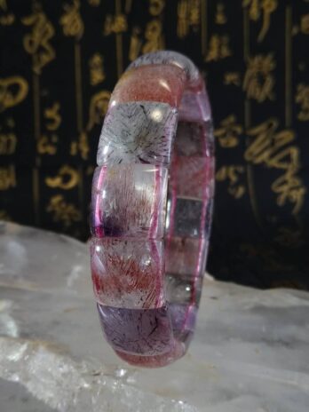獨特唯一的多彩超七手排